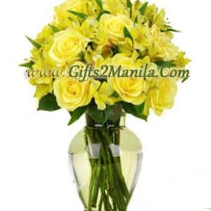 Large Yellow Rose vase