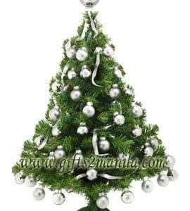 4' Douglas Fir Pre-Decorated Tree